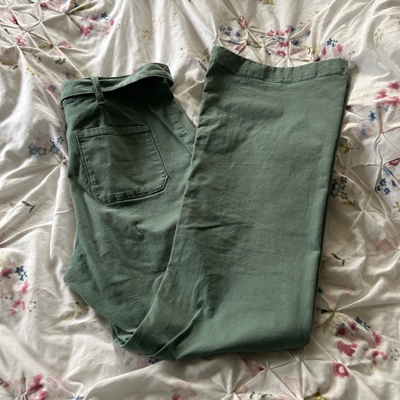 Lauren Conrad pants super high rise flare - Picture 2 of 3